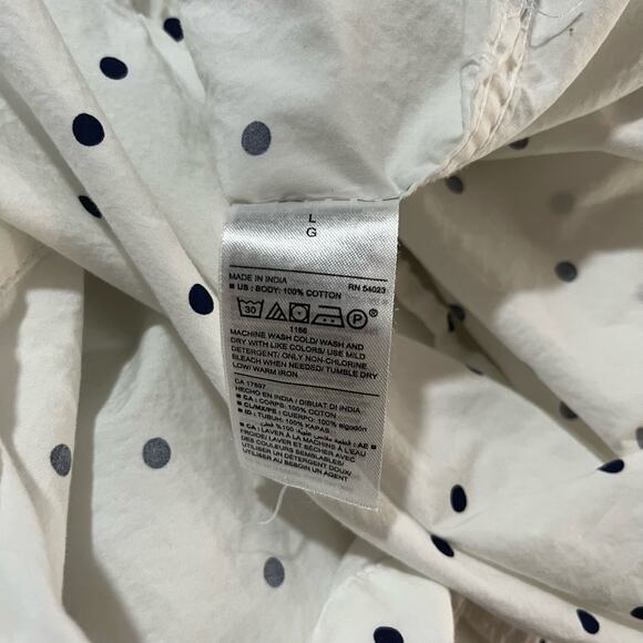 Old Navy Women's Classic Shirt Black polka dot button up top blouse SIZE Large - Picture 6 of 6